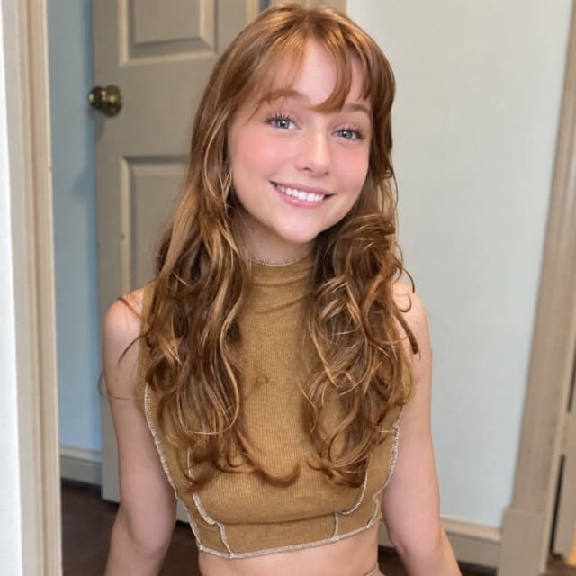 Bella — OnlyFans creator